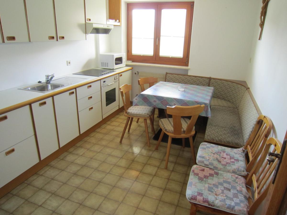 Aparthotel Garni Haus Hubertus Malles Venosta Εξωτερικό φωτογραφία